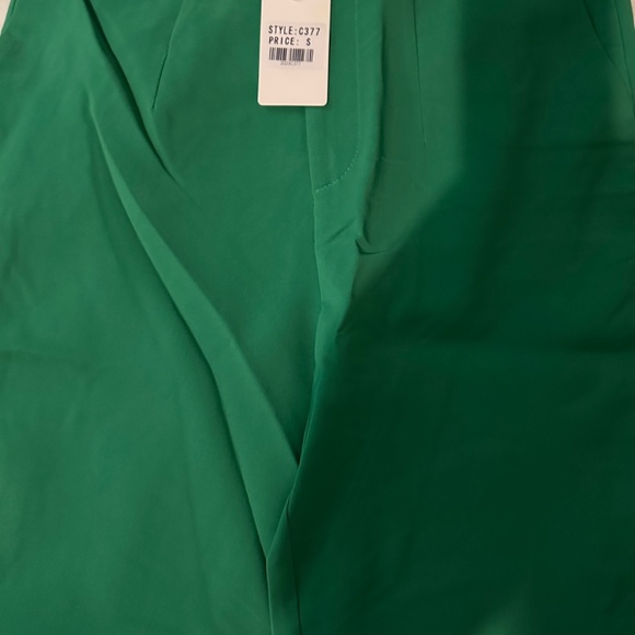 Green pants - Picture 3 of 3